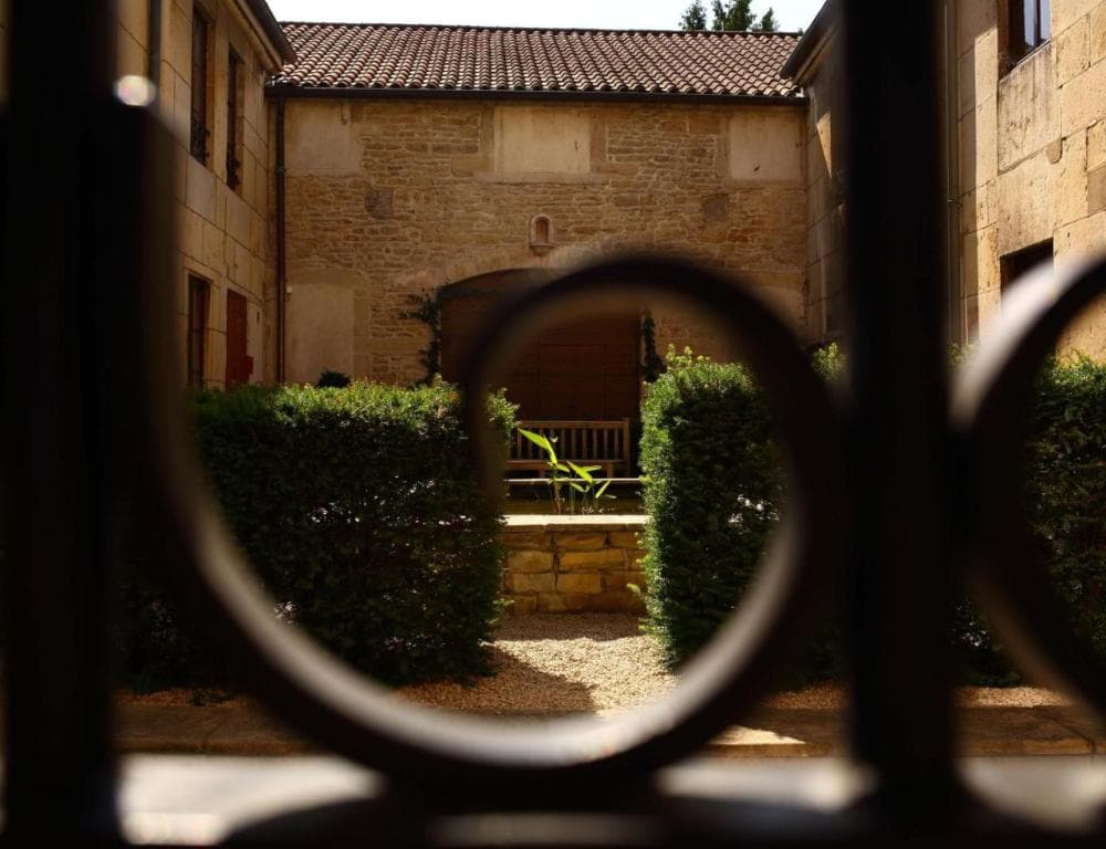 41 Maufoux By Bruno Colin
