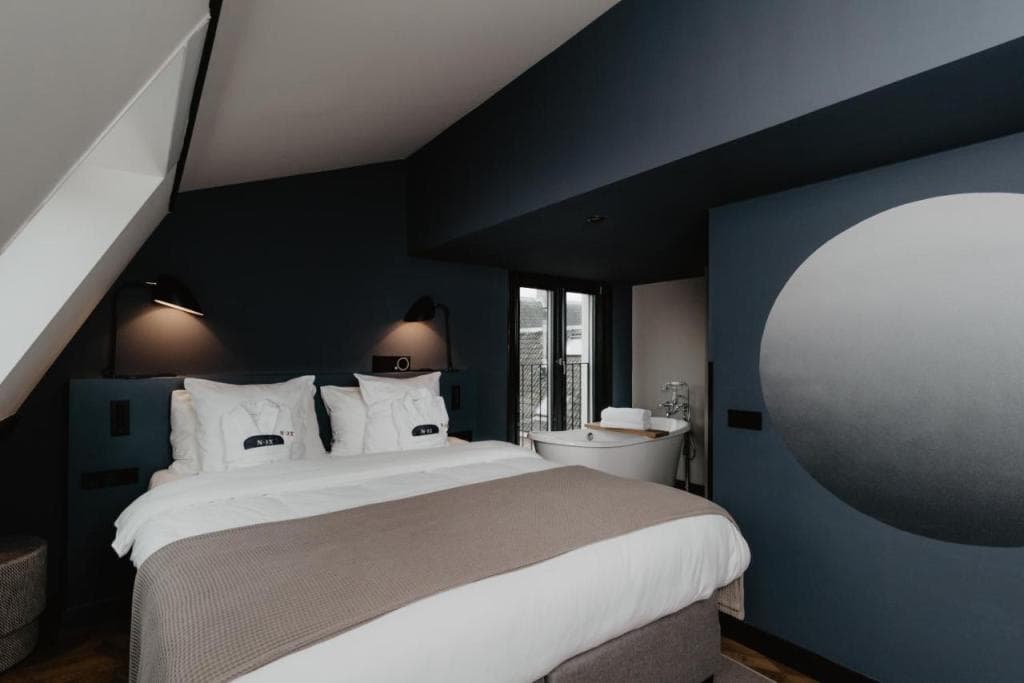 The Nox Hotel