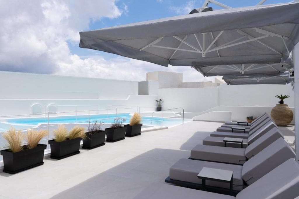 White Concept Caves - Adults Only