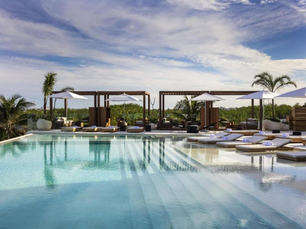 SLS Cancun