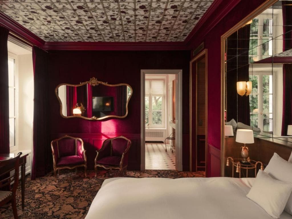 Hôtel Particulier Montmartre — a hidden suite address above Paris