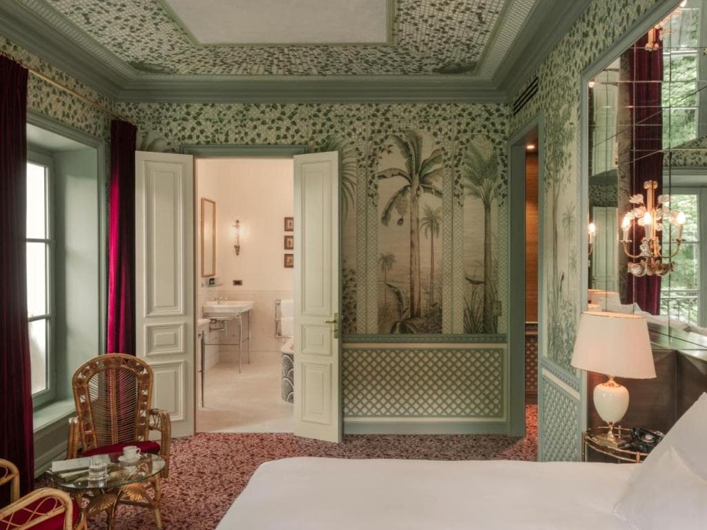 Hôtel Particulier Montmartre — a hidden suite address above Paris