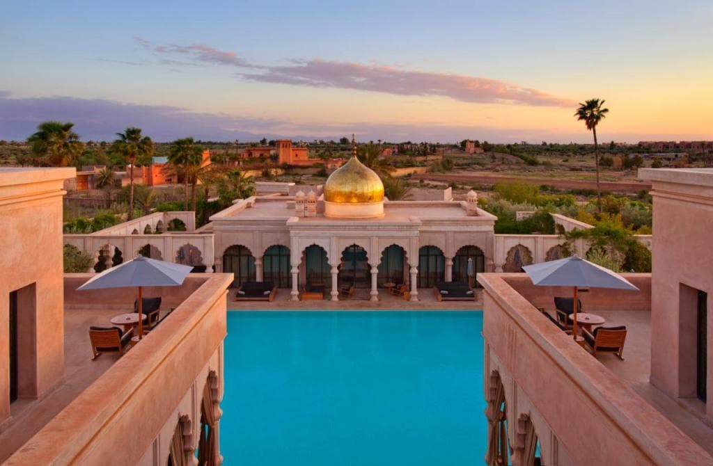 Palais Namaskar