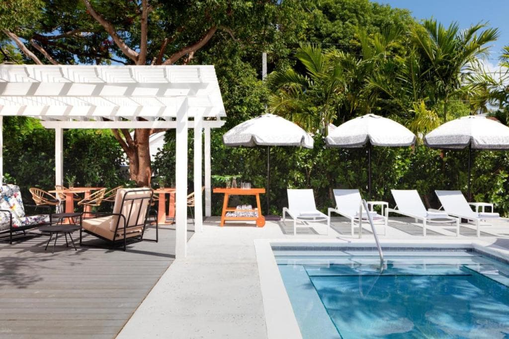 Ella's Cottages - Key West Historic Inns