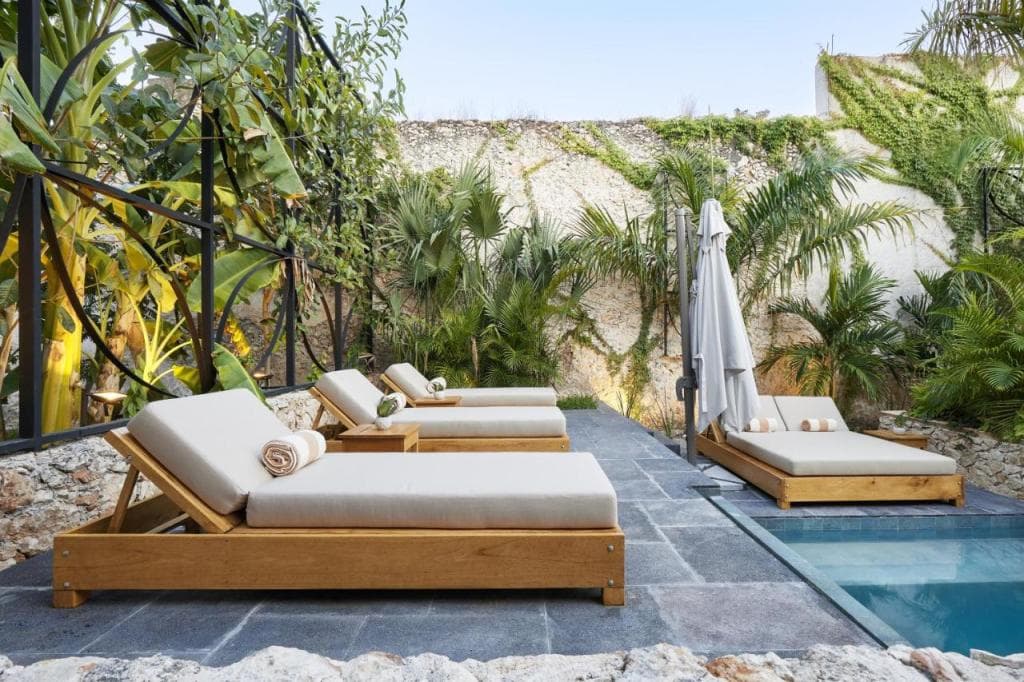 Ontico Urban Design Hotel