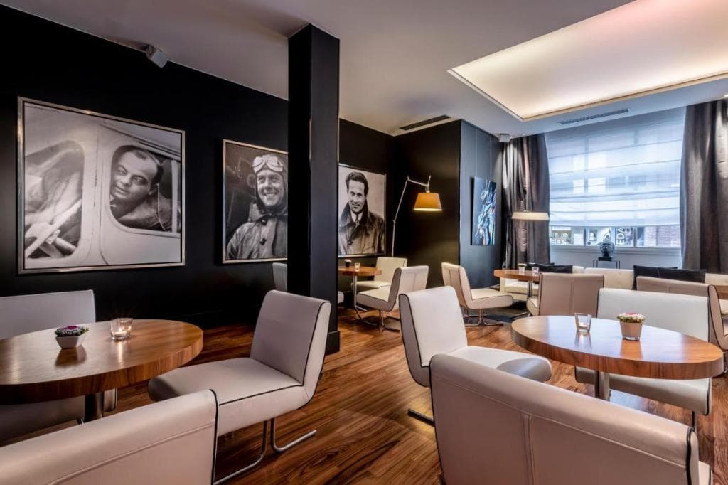 Le Grand Balcon Hotel
