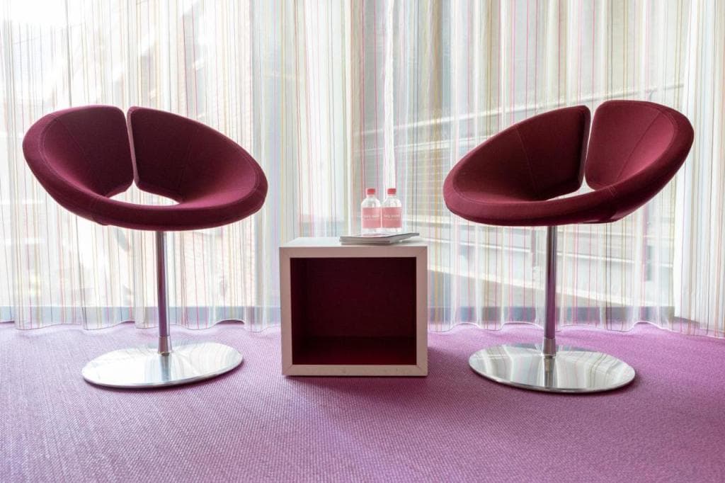 Eburon Hotel