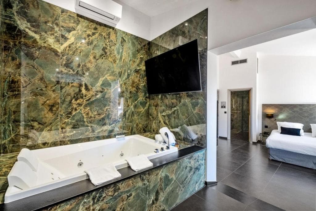 Hotel POZZO DI BORGO