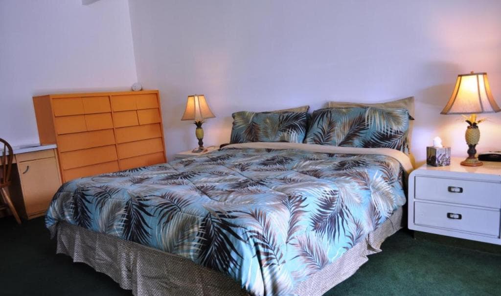 Vista Grande Resort - A Gay Men's Resort