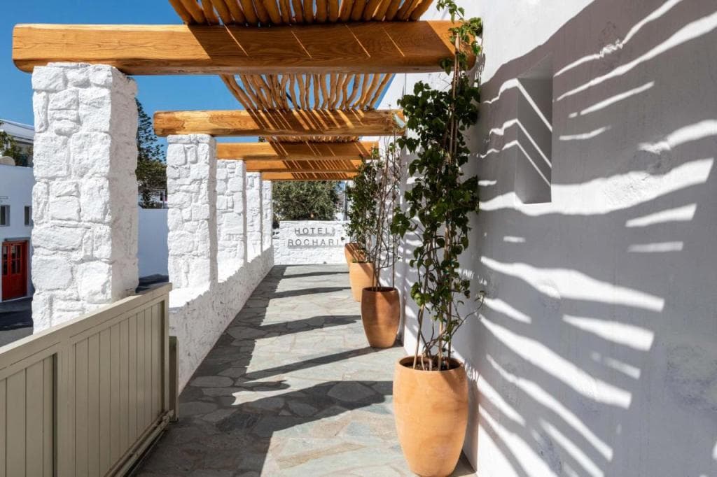 Rochari Hotel