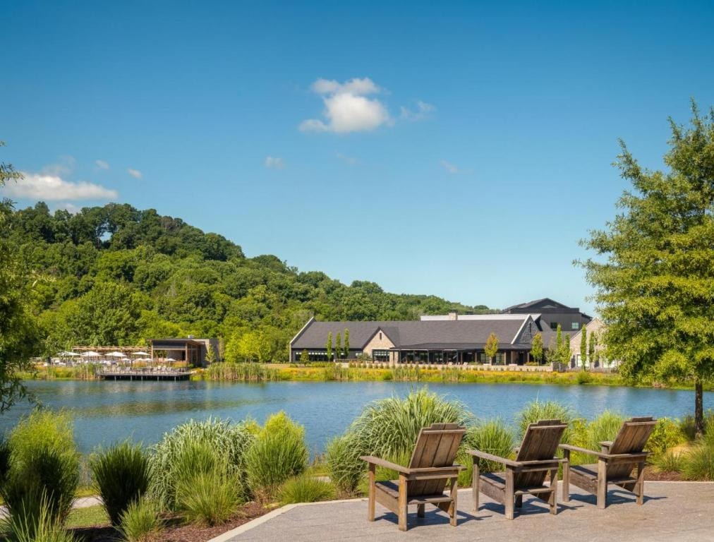 Southall Farm & Inn