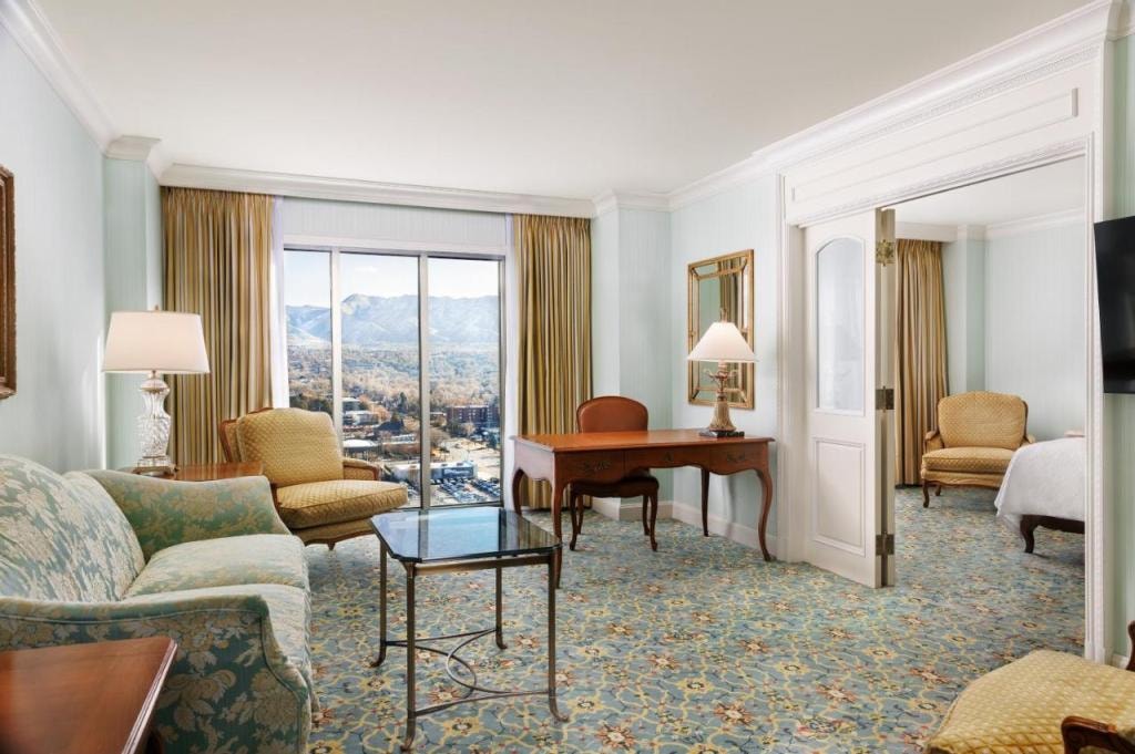 Grand America Hotel