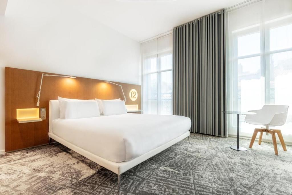 Hôtel C2