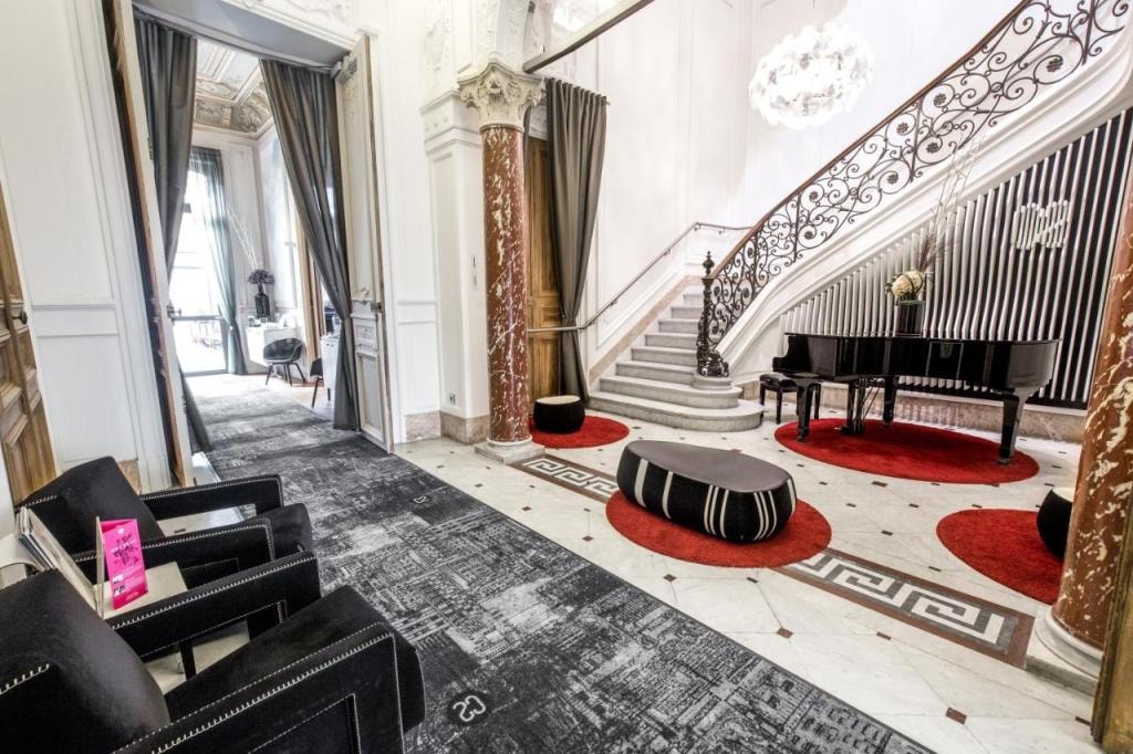 Hôtel C2
