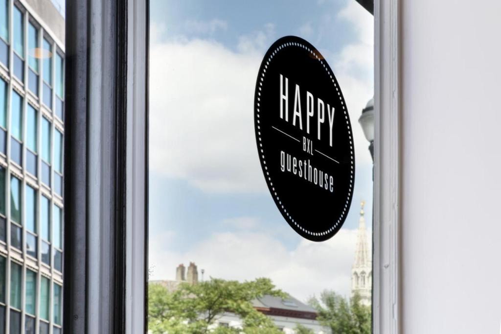 Happy guesthouse