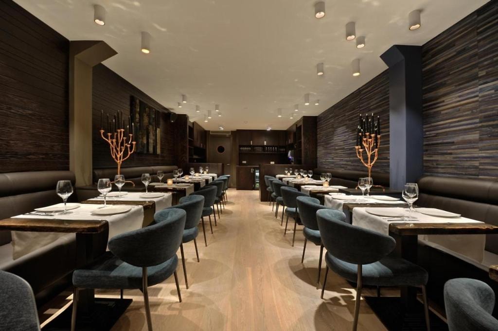 Amsterdam Forest Hotel