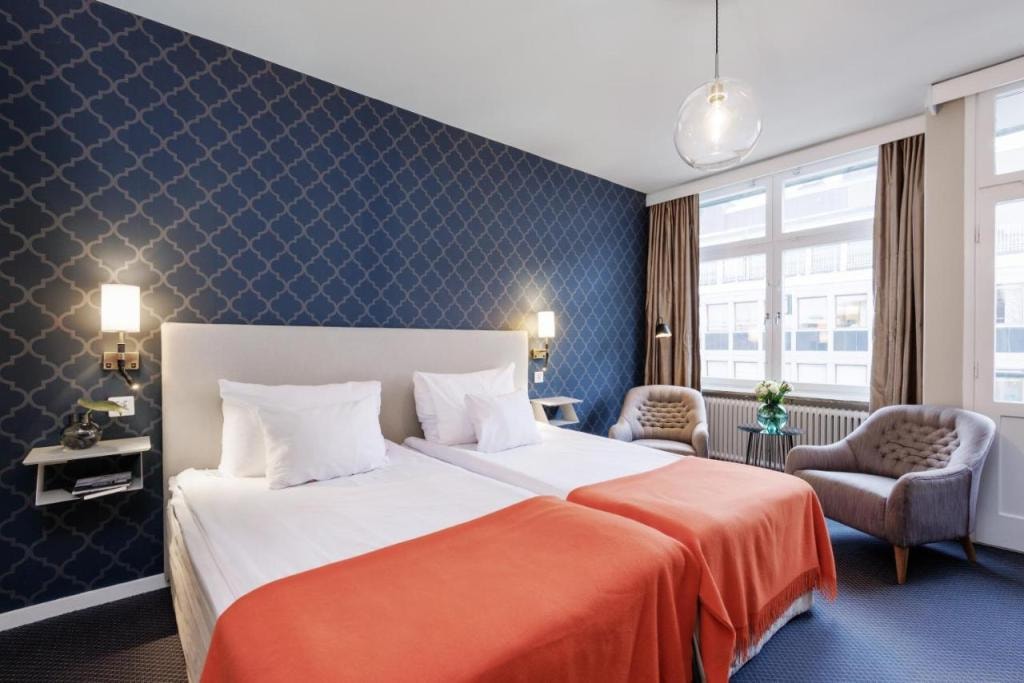 Home Hotel Wellington