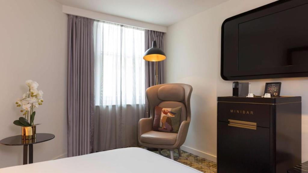 Holmes Hotel London