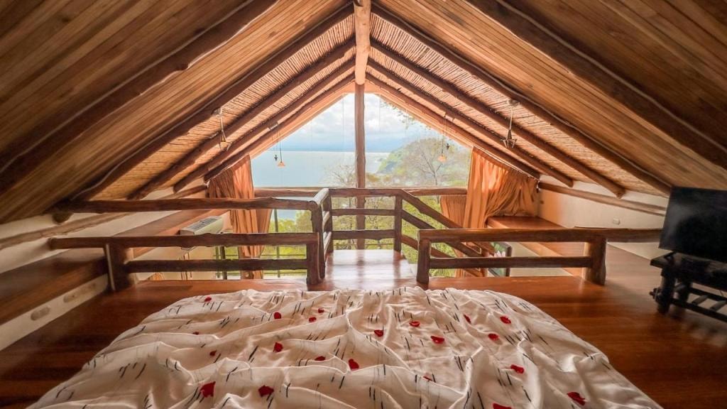 Issimo Suites (Adults Only)