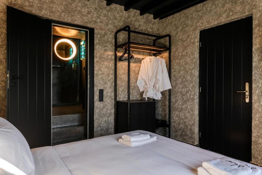 She Mykonos Boutique Hotel