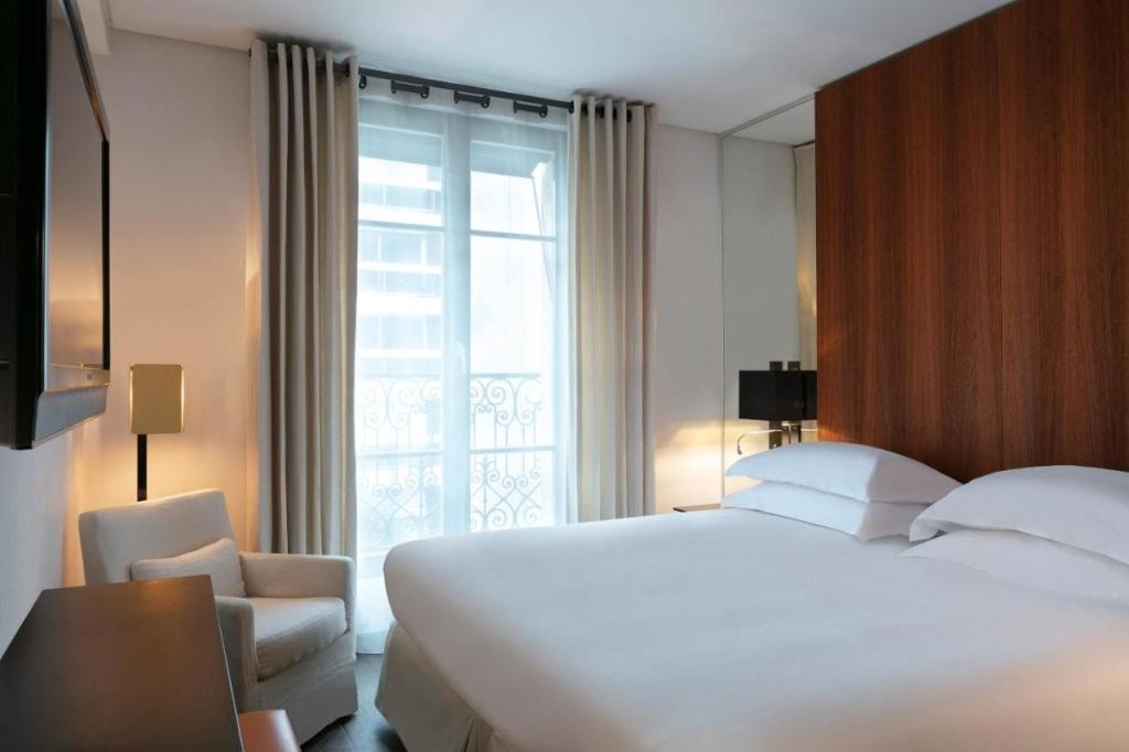 Le Metropolitan, Paris Tour Eiffel, a Tribute Portfolio Hotel