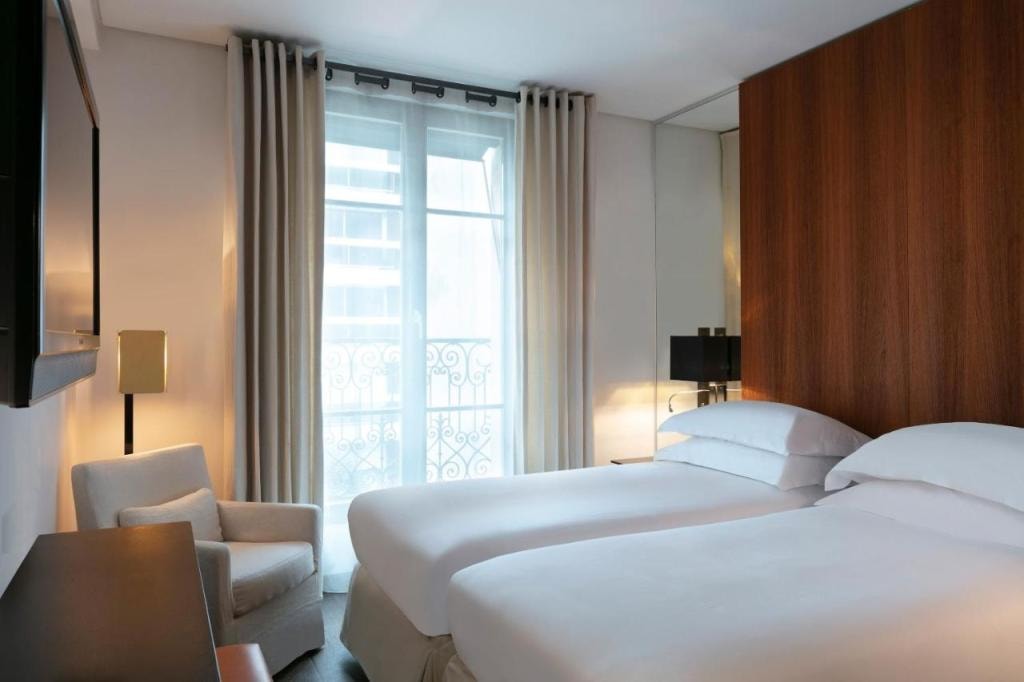 Le Metropolitan, Paris Tour Eiffel, a Tribute Portfolio Hotel