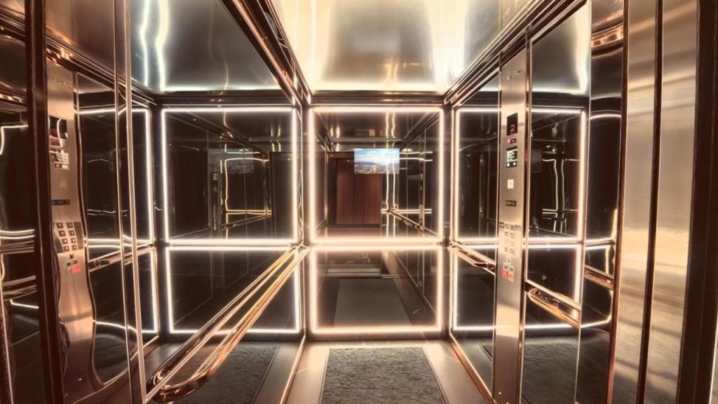Bellman Hotel