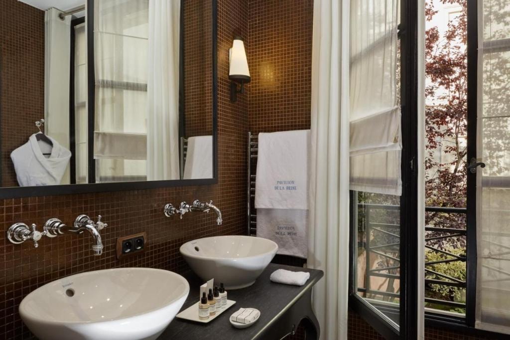 Le Pavillon de la Reine & Spa, Place des Vosges