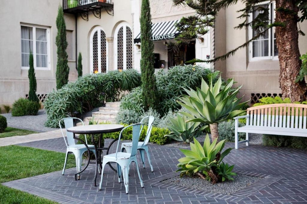 Maison Twenty Seven