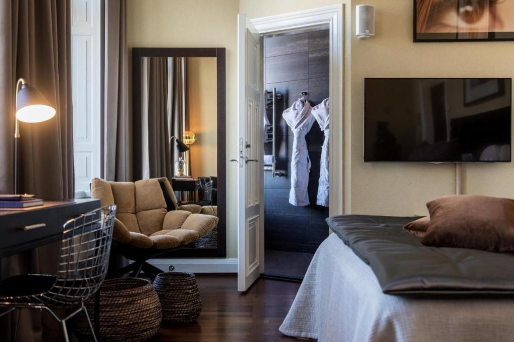 Lydmar Hotel