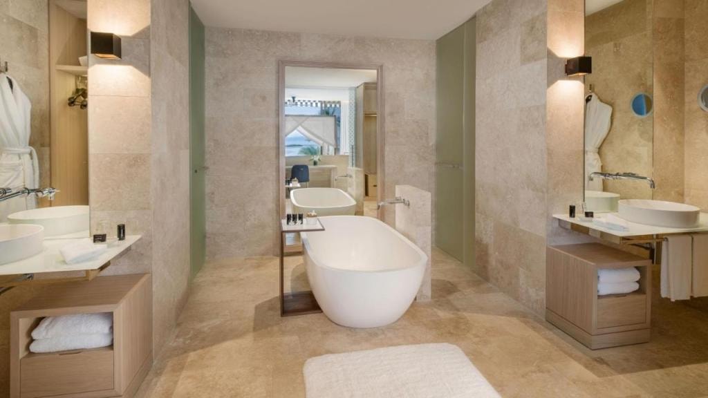 InterContinental Hayman Great Barrier Reef