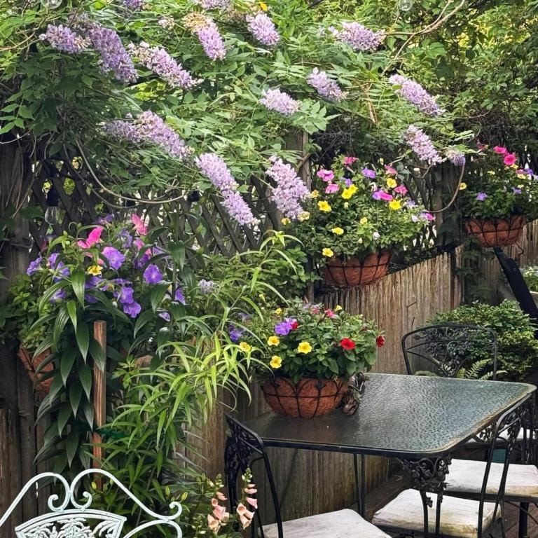 The Gaslamp Bed and Breakfast, Provincetown
