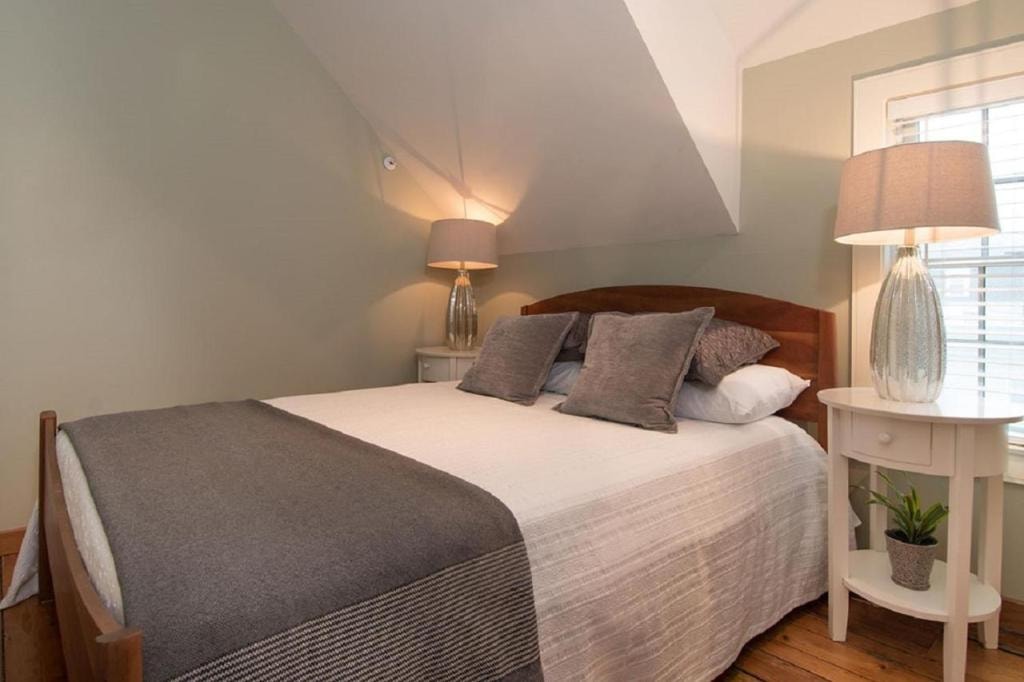 8 Dyer Hotel, Provincetown