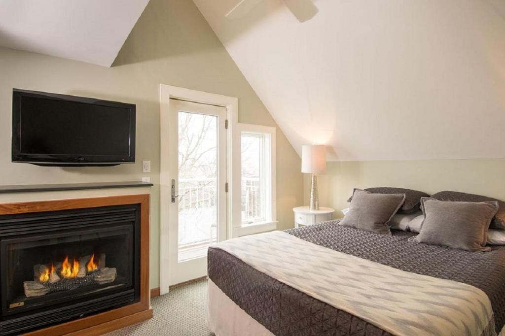 8 Dyer Hotel, Provincetown