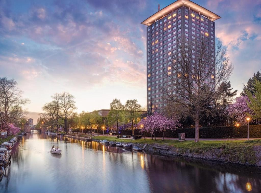 Hotel Okura Amsterdam, The Leading Hotels of the World