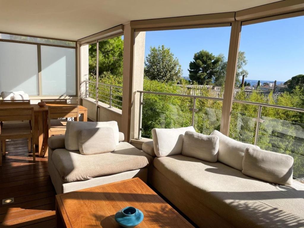 Cannes Villa St Barth