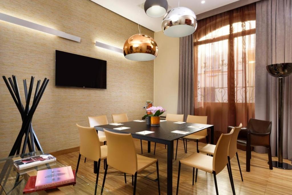 Enterprise Hotel Design & Boutique