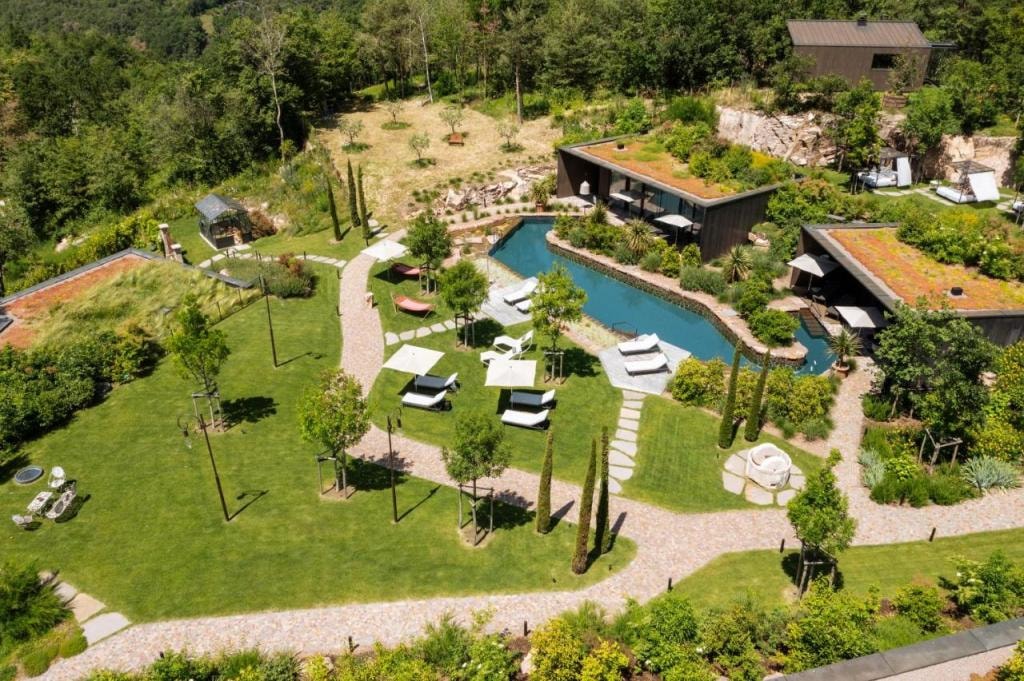 Manna Resort