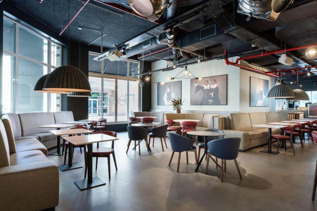 Radisson RED Brussels
