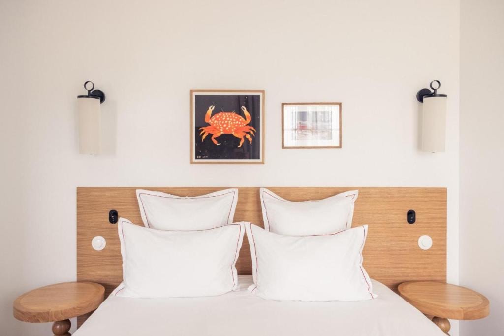 Hôtel INDARRA & SPA - Piscine, Arbonne