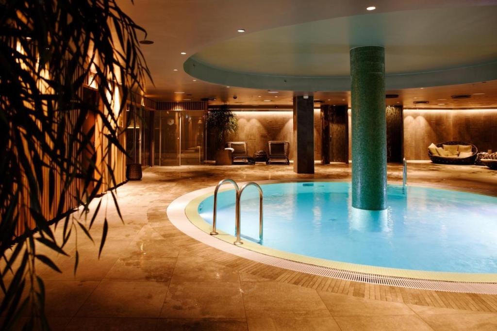 Clarion Hotel The Hub