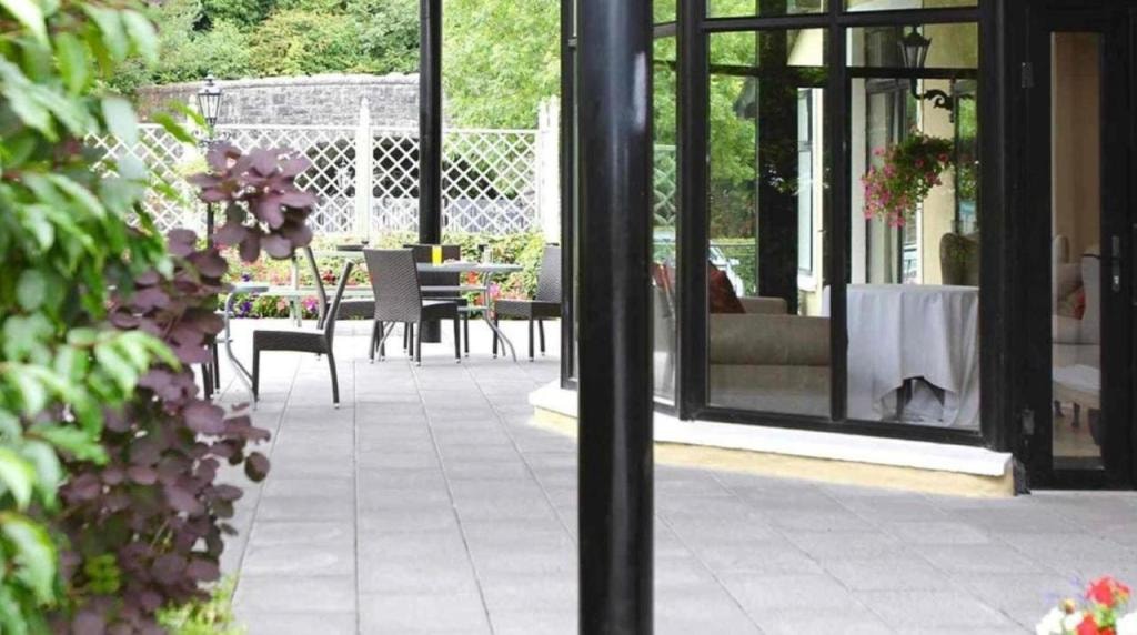The Abbeyleix Manor Hotel