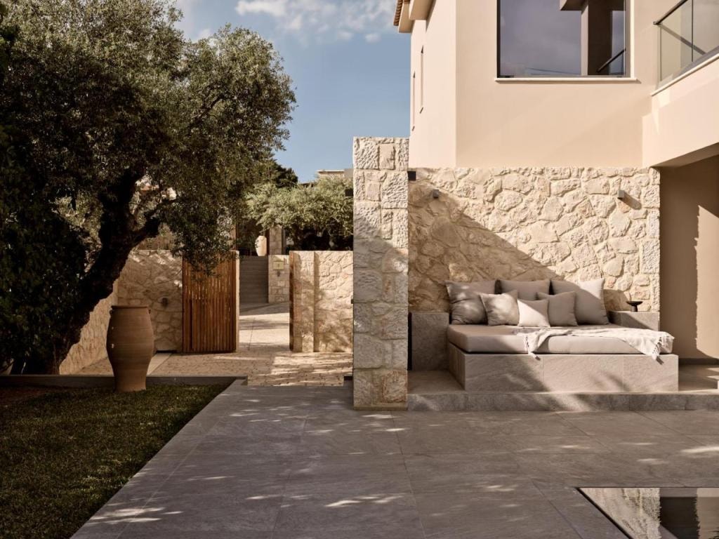 Cielo villas - A Small luxury villa resort