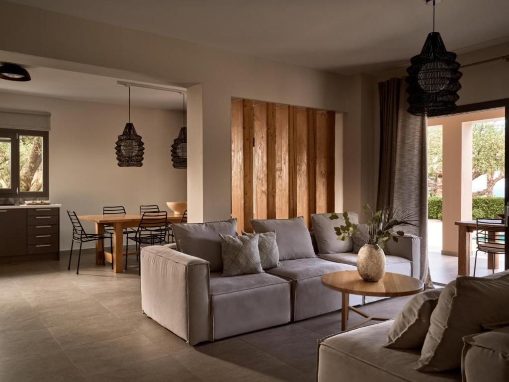 Cielo villas - A Small luxury villa resort
