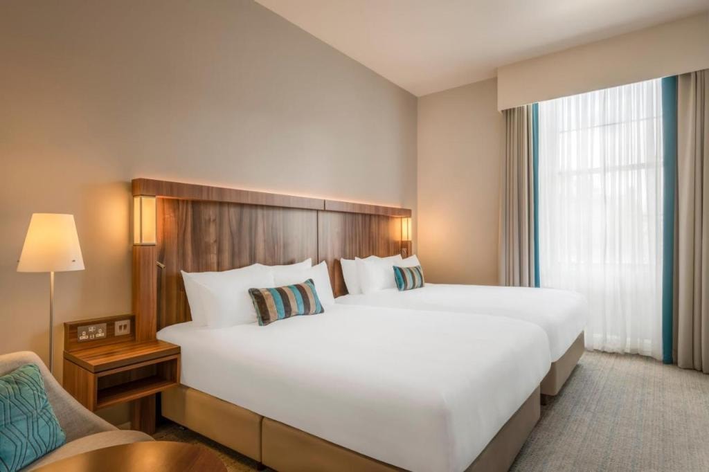 Courtyard by Marriott Edinburgh