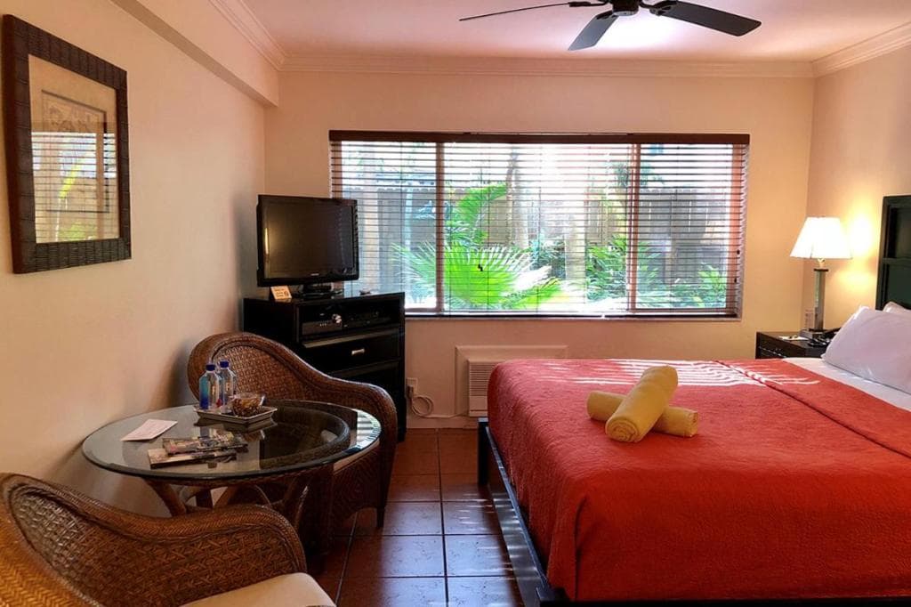 The Grand Resort and Spa & Worthington All Male, Fort Lauderdale, Fort Lauderdale Beach