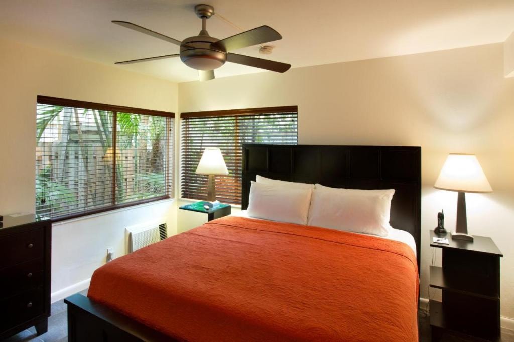 The Grand Resort and Spa & Worthington All Male, Fort Lauderdale, Fort Lauderdale Beach