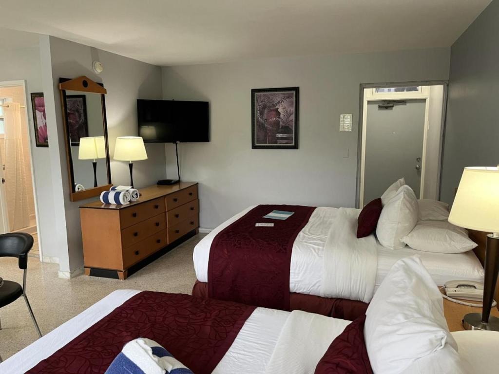 The Grand Resort and Spa & Worthington All Male, Fort Lauderdale, Fort Lauderdale Beach