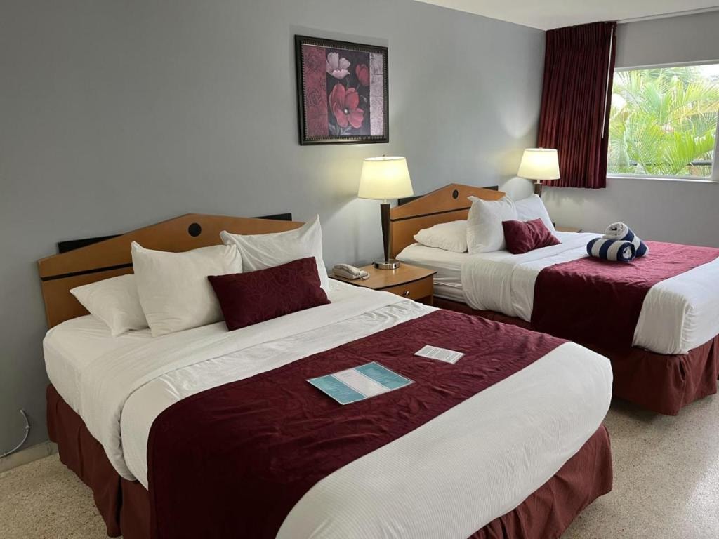 The Grand Resort and Spa & Worthington All Male, Fort Lauderdale, Fort Lauderdale Beach