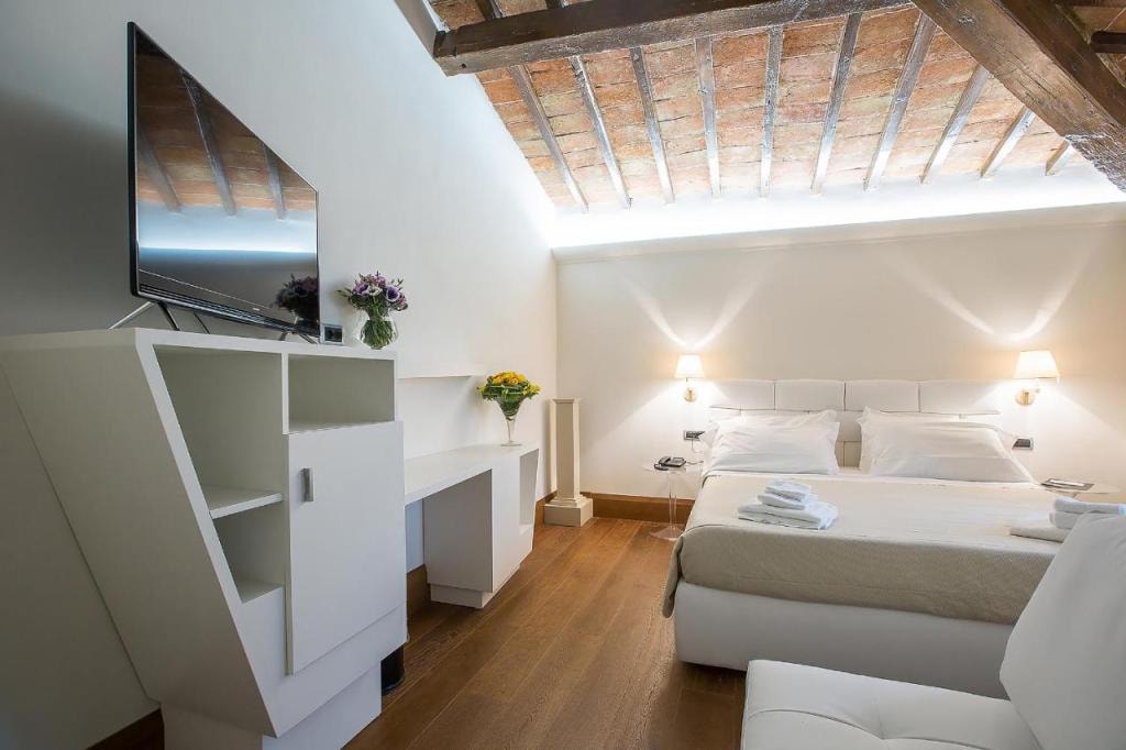 Relais Hotel Centrale "Dimora Storica"